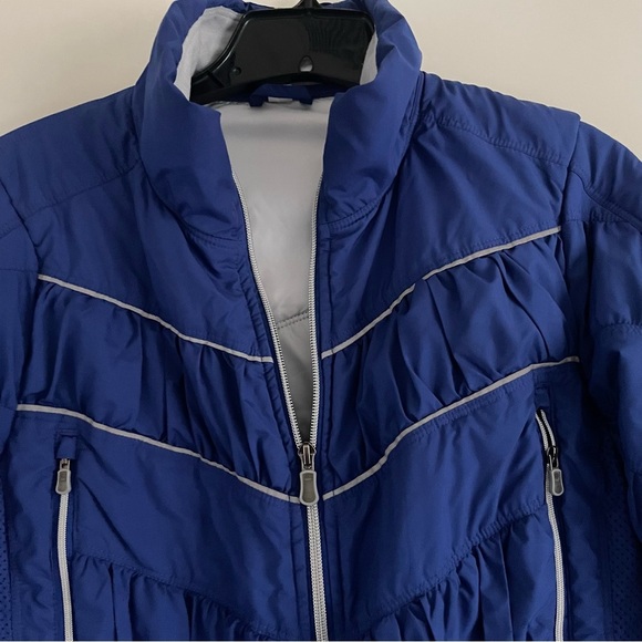 Lululemon Outward Bound Insulated Windbreaker Jacket in Wish Blue 20541 - Picture 4 of 8